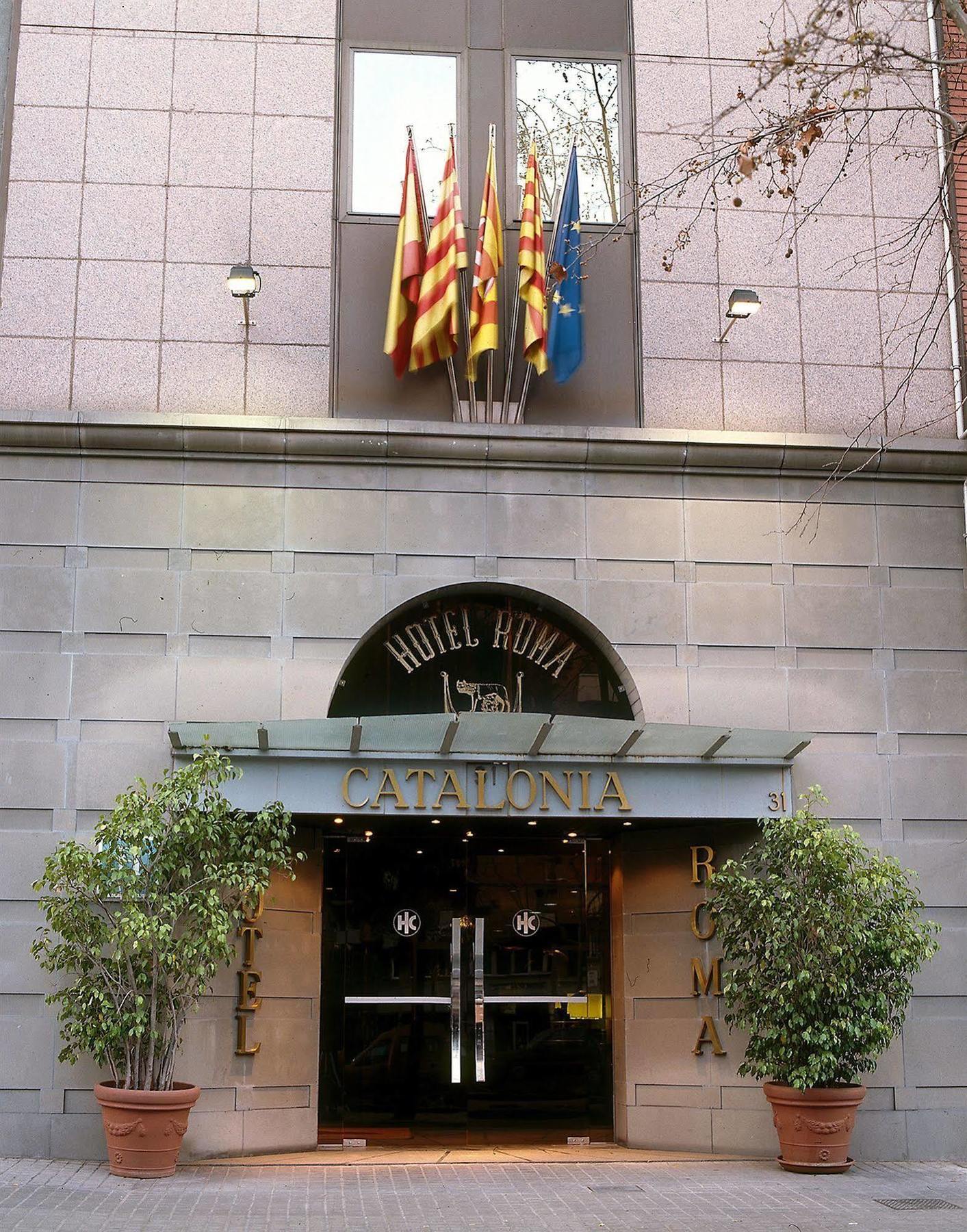 Отель Catalonia Roma Барселона Экстерьер фото